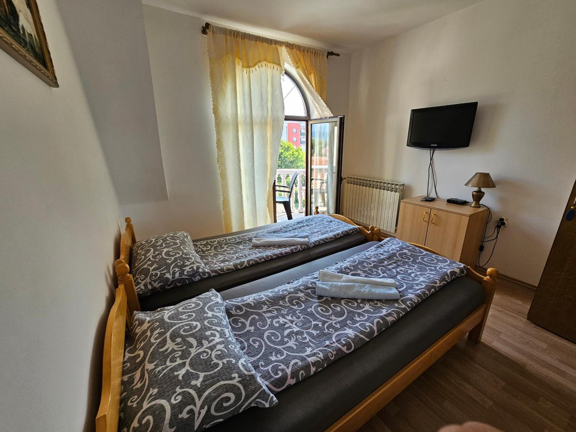 Aleks Sobe Hotel Banja Koviljaca Luaran gambar